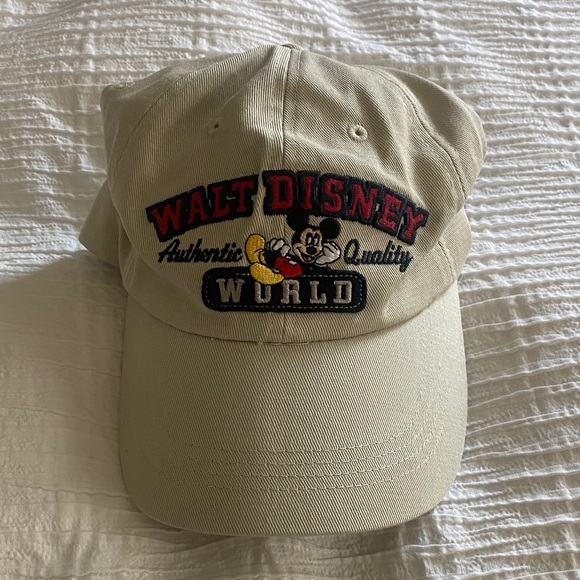Disney Cream Baseball Cap - Picture 1 of 6